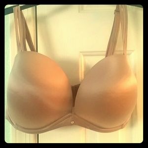 Victoria's Secret "Very Sexy" Nude Bra - 36DD